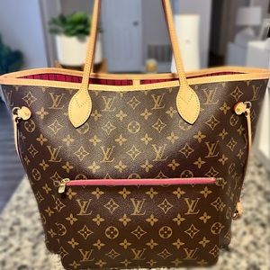 Louis Vuitton Neverfull MM